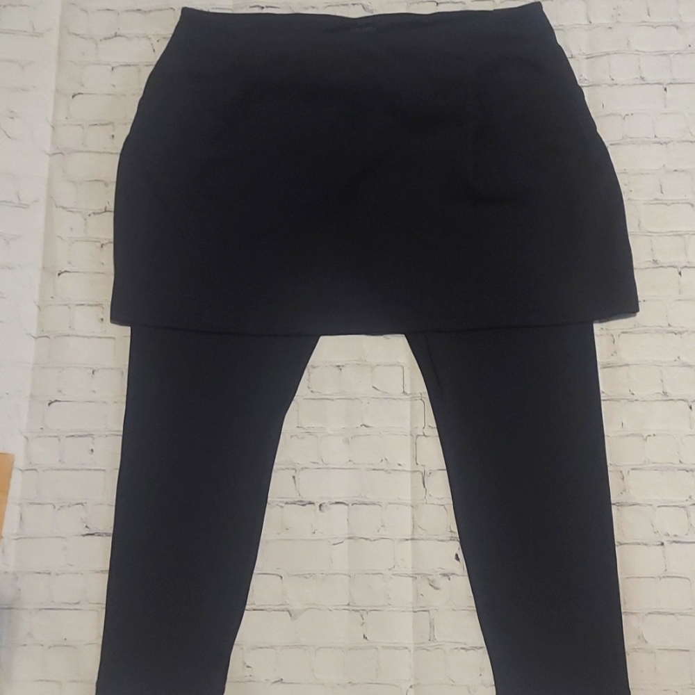 Size XXL Nike Golf Leggings With Skirt Overlay